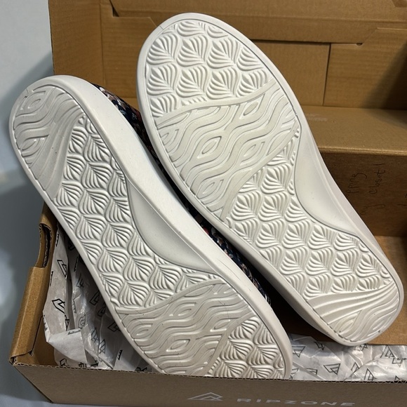 Ripzone women’s sneakers let’s runners slip on shoes cute 7 - Picture 4 of 7